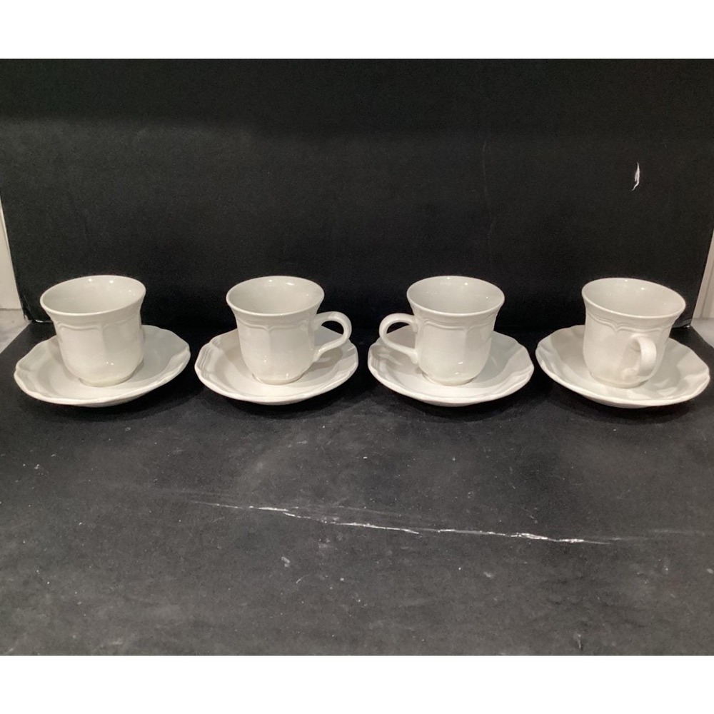 Mikasa French Countryside White 8.5 oz Coffee Tea Cups & Saucers Set of 4